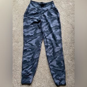 Old Navy Powersoft high waisted joggers